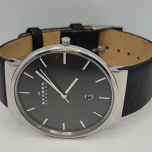 Skagen Ancher SKW6104 Men\'s Black Leather Analog Dial Quartz Wrist Watch AM578